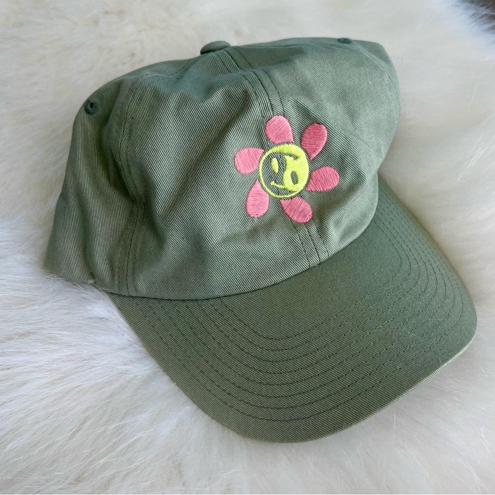 Volcom green smiley face baseball cap, women’s - Picture 2 of 3